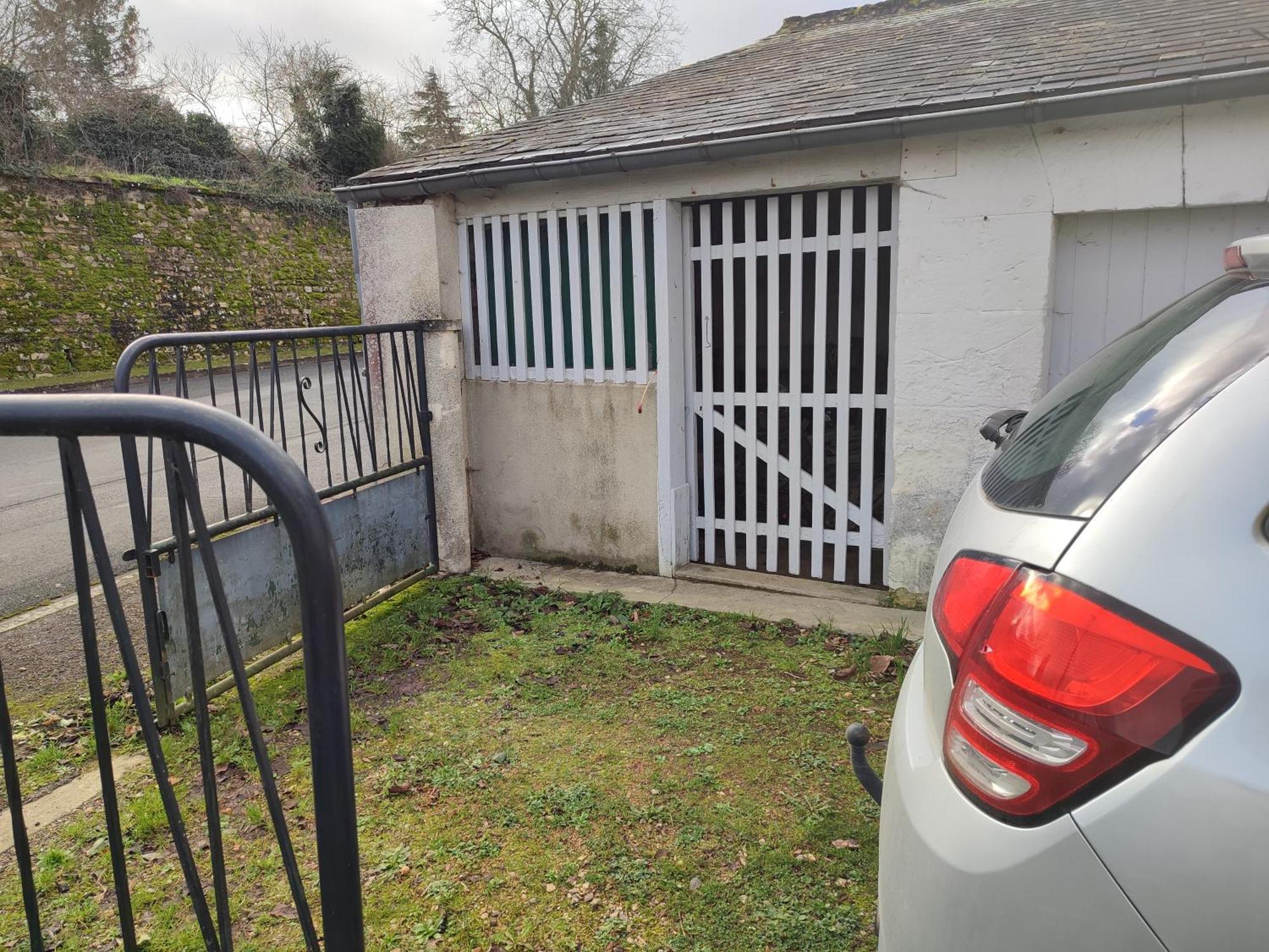 Maison Plain Pied, 2 Chambres, Longere Typique , Fraiche, Dans Bourg Avec Tous Commerces Lucay-le-Male Exterior photo