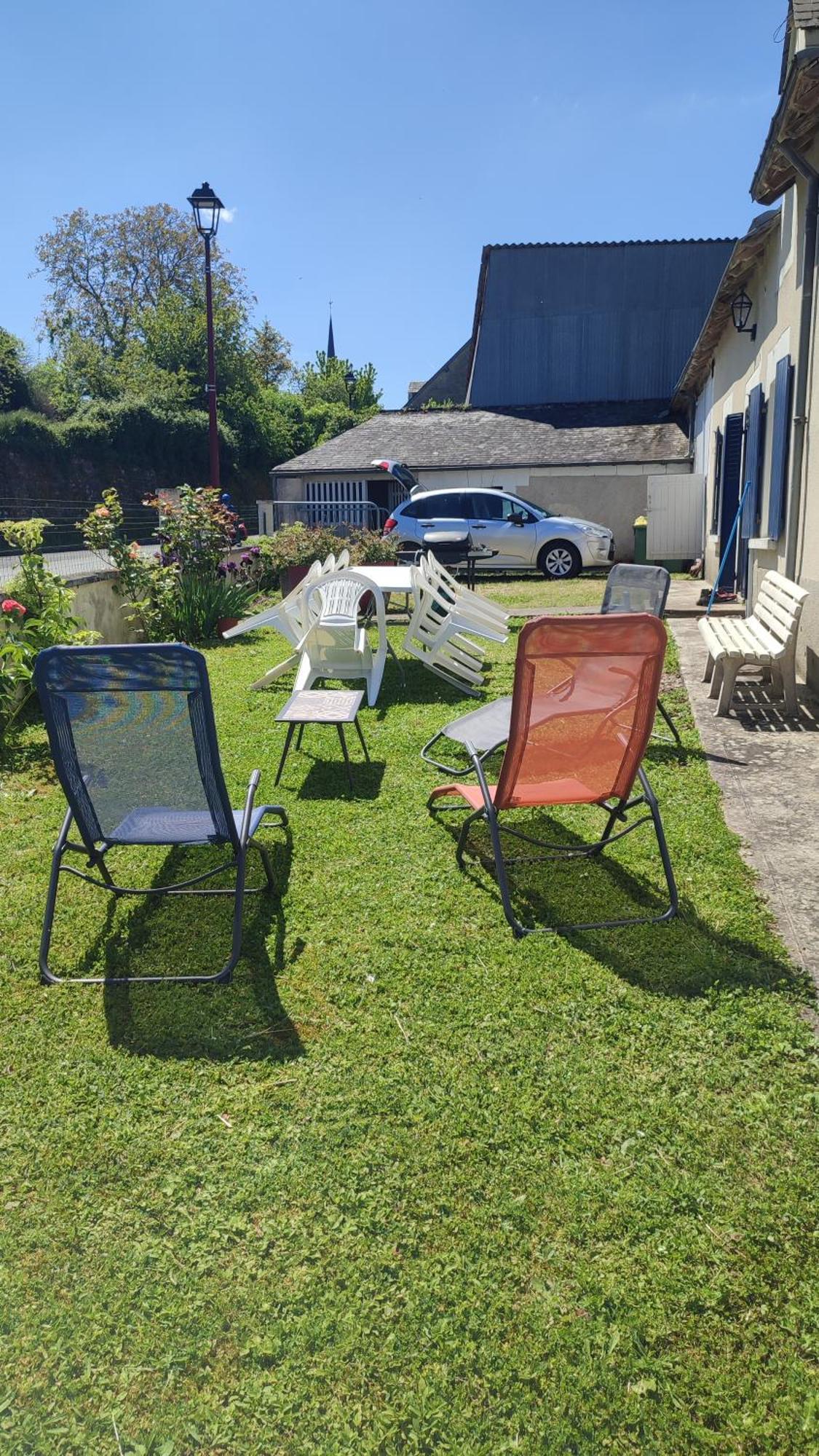 Maison Plain Pied, 2 Chambres, Longere Typique , Fraiche, Dans Bourg Avec Tous Commerces Lucay-le-Male Exterior photo